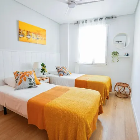 Precioso Y Exclusivo En 1º Linea De Playa Con Parking Daire
